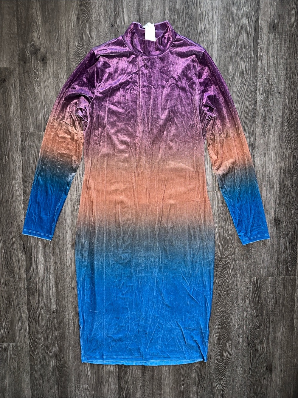 On The Horizon Velvet Midi Dress